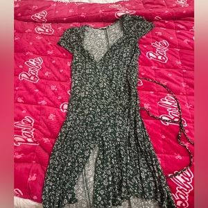 Green American eagle wrap dress size medium